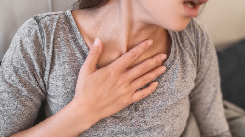 Sơ cứu ong đốt: Cách xử trí an toàn và phòng ngừa biến chứng nguy hiểm 3