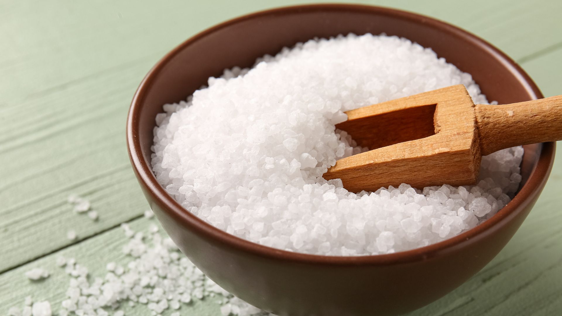 Người có chế độ ăn uống nhiều muối có nguy cơ cao mắc bệnh sỏi thận