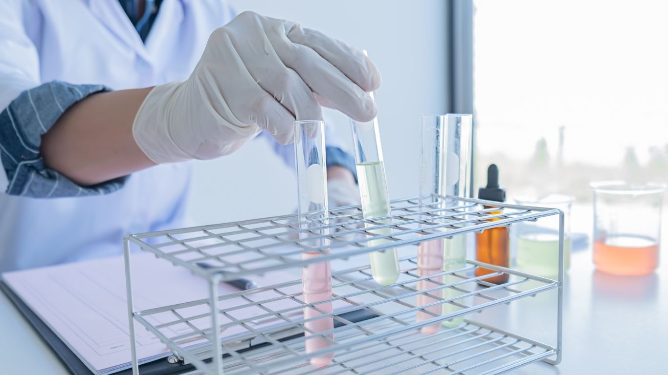 Xét nghiệm PCR giúp phát hiện virus Dengue ở giai đoạn sớm