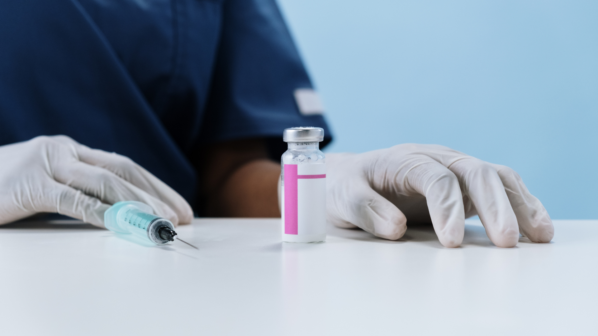 sot-xuat-huyet-di-ngoai-phan-mau-den-dau-hieu-canh-bao-xuat-huyet-tieu-hoa-1 (4).png