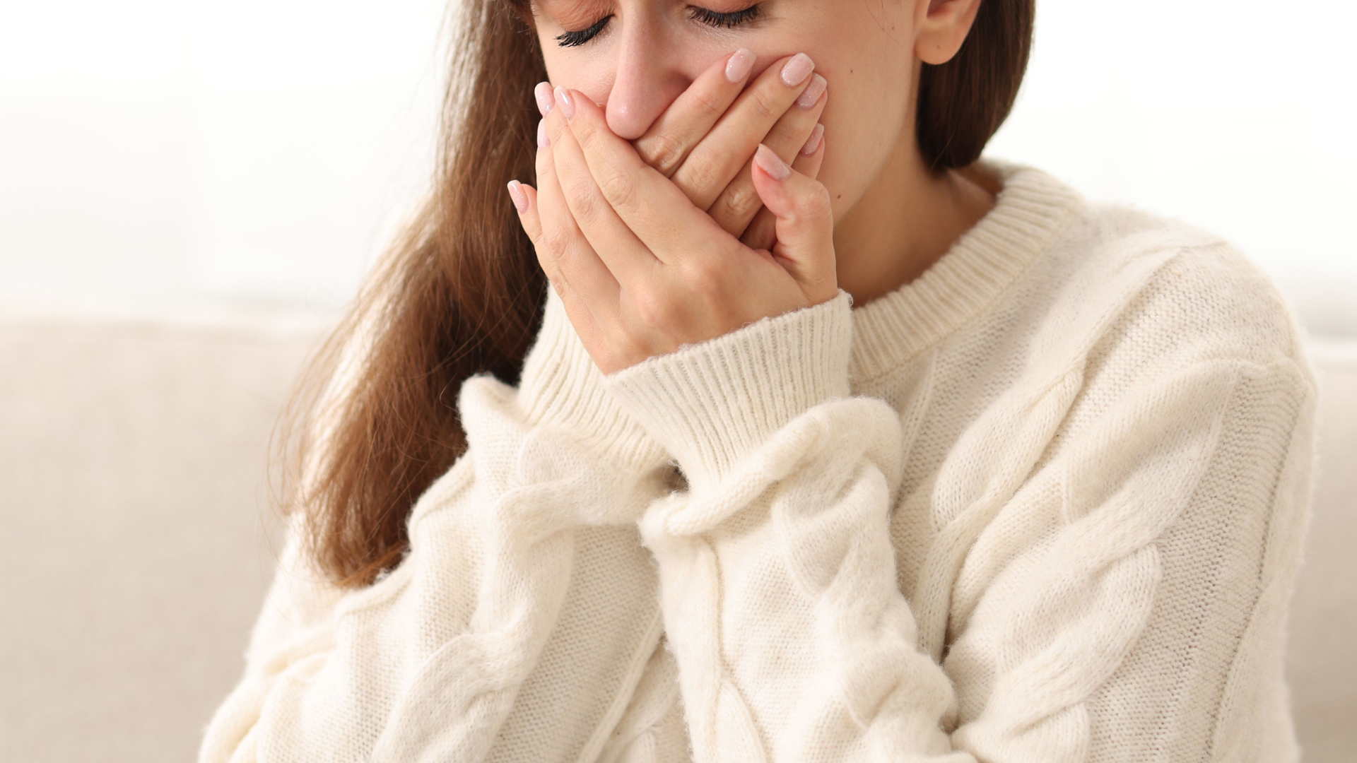 Ăn sữa chua lúc đói còn có thể gây cảm giác cồn cào,&nbsp;buồn nôn