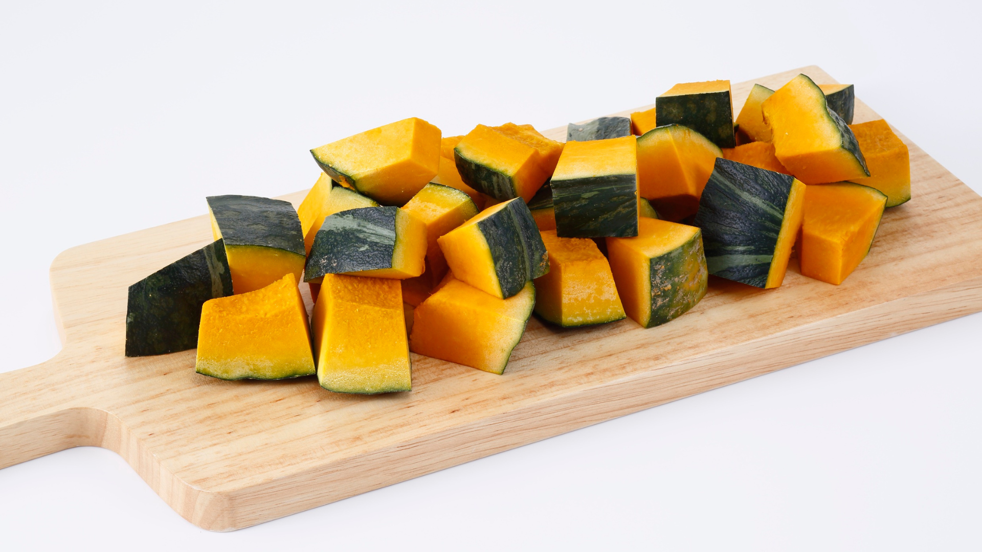 Suy thận có ăn được bí đỏ không? Có thể, nếu kiểm soát khẩu phần và theo dõi chỉ số xét nghiệm