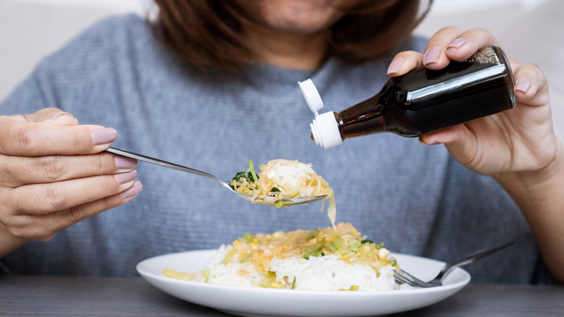 Kiểm soát chặt chẽ lượng muối nạp vào trên người bệnh suy tim