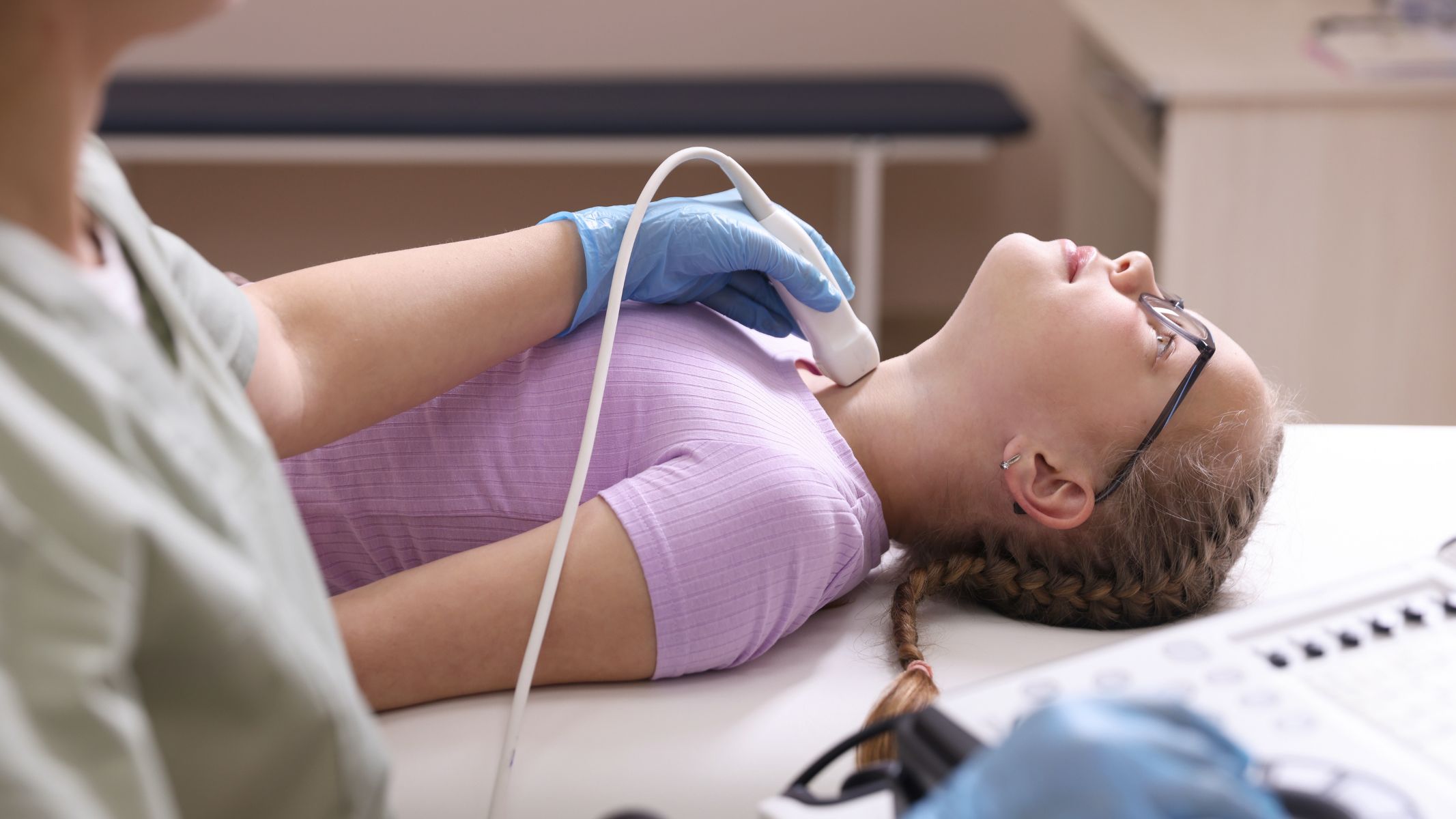 Nhiều trường hợp bẩm sinh có tuyến cận giáp kém phát triển