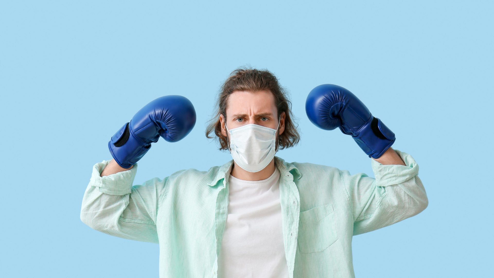 Tỏi còn được đánh giá cao nhờ khả năng hỗ trợ hệ miễn dịch, hạn chế sự phát triển của một số vi khuẩn và virus