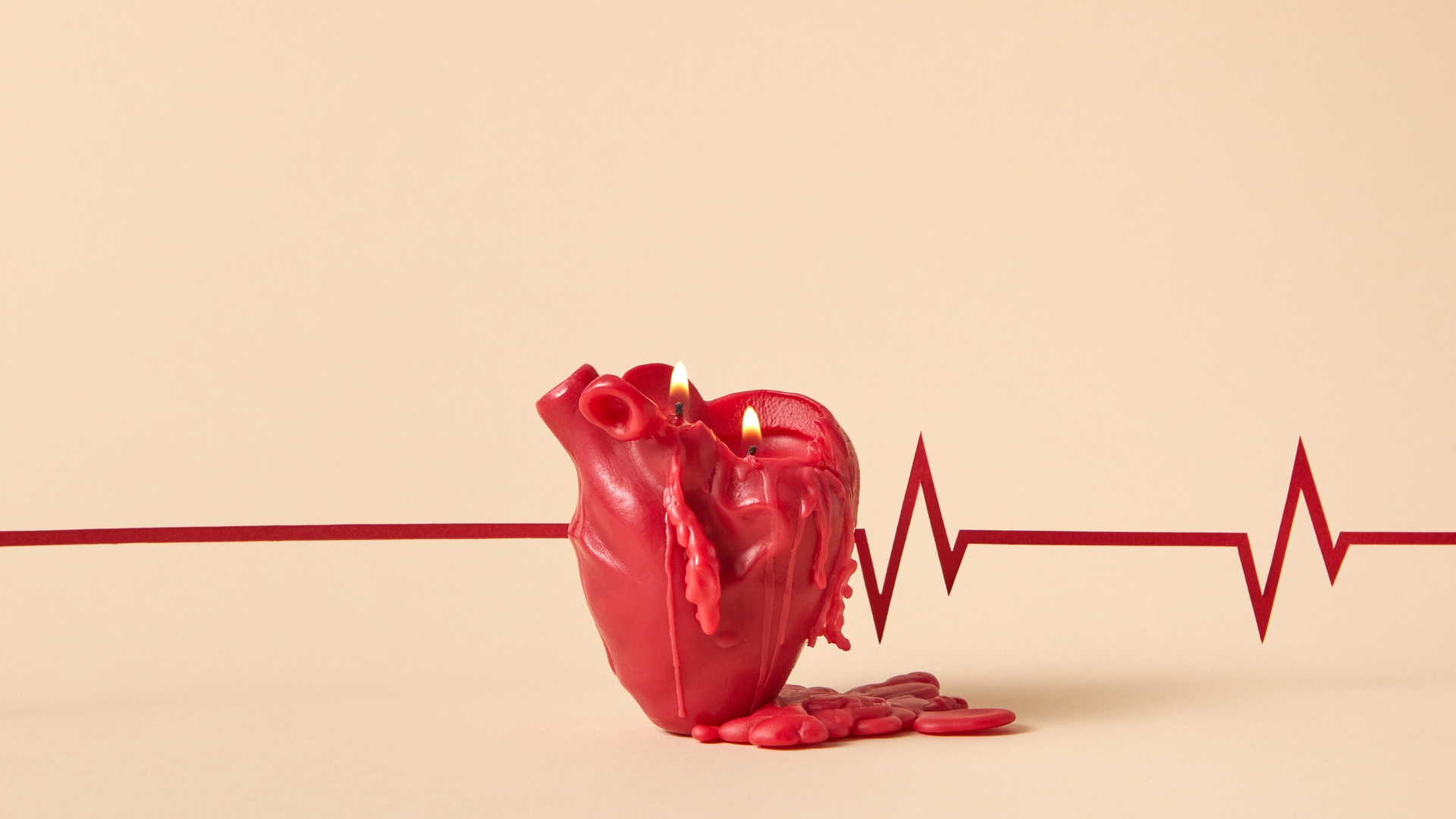 Tỏi đen còn đem lại nhiều lợi ích với tim mạch như hỗ trợ kiểm soát lipid, bảo vệ thành mạch nhưng cần lưu ý với những người đang dùng thuốc