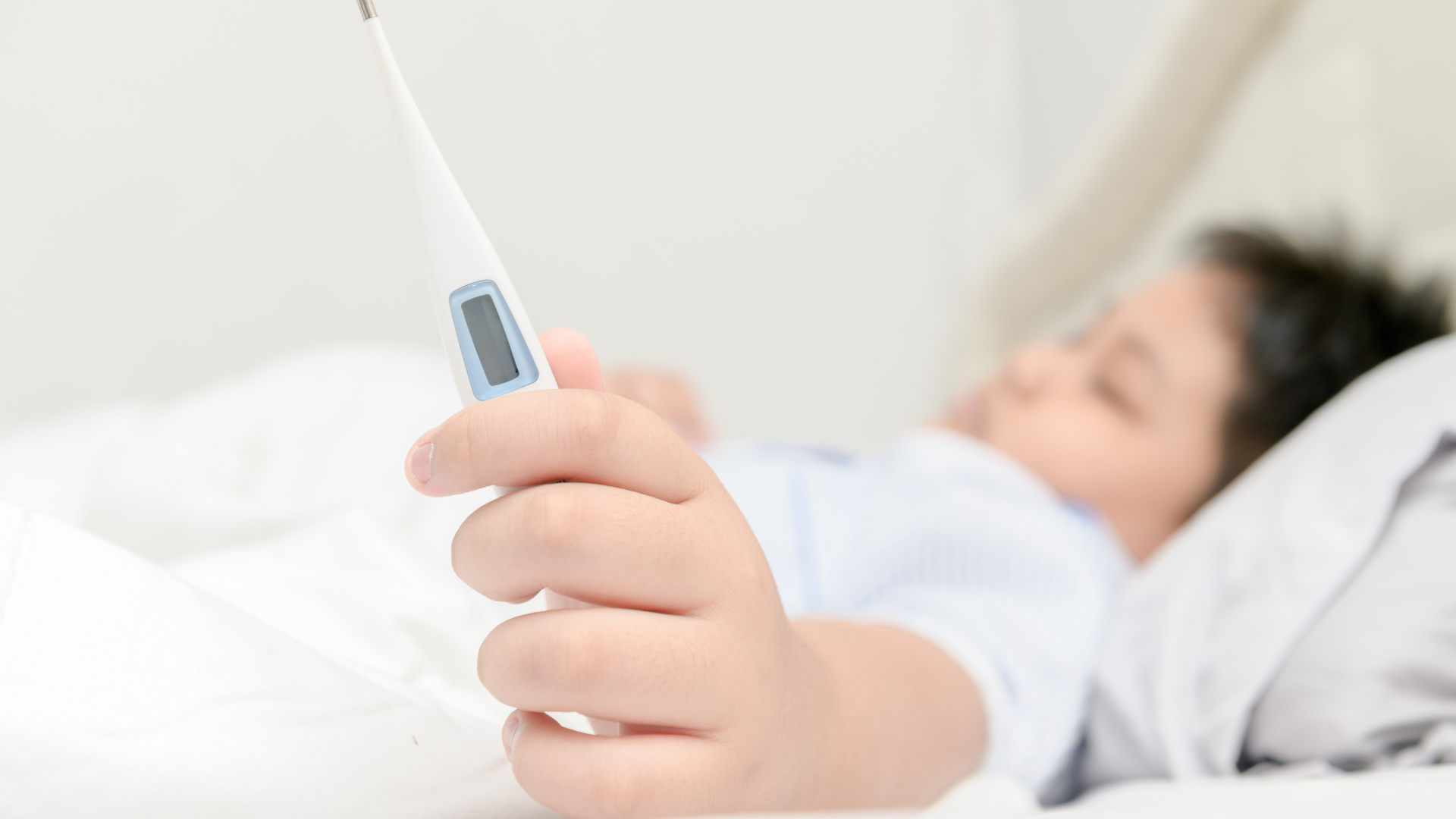 Tác dụng phụ của vắc xin Barycela thường ở mức nhẹ, dễ kiểm soát và hiếm khi gây nguy hiểm cho trẻ