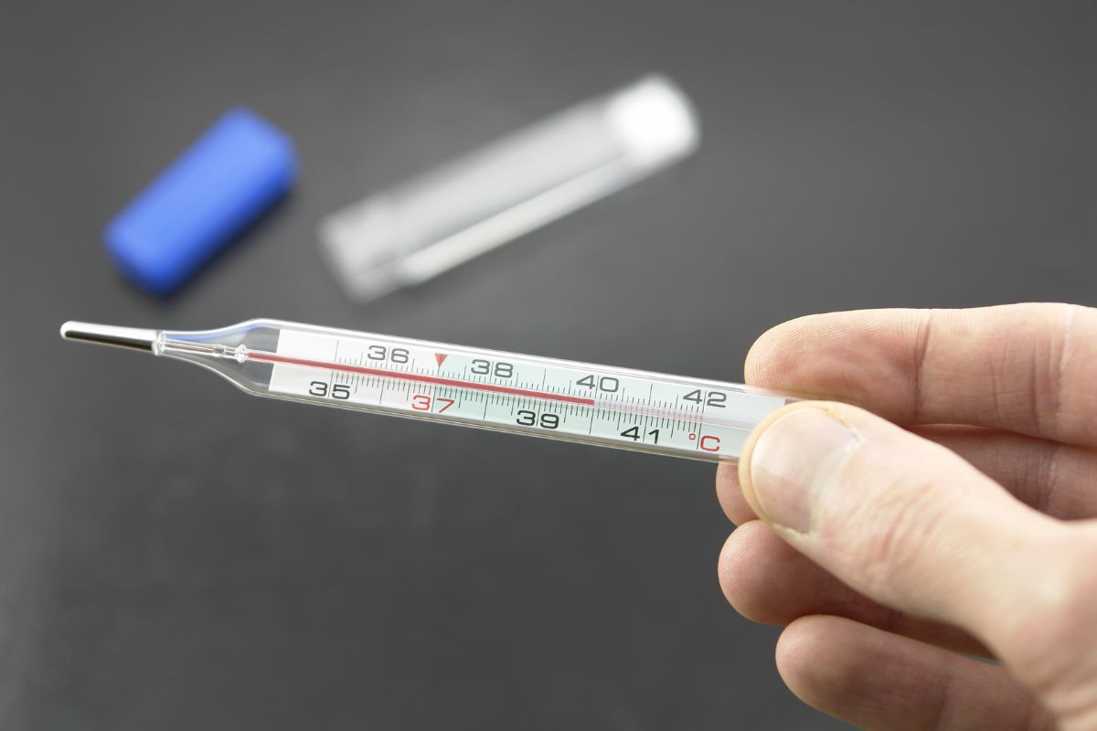 tac-dung-phu-cua-vac-xin-cu-the-va-cach-xu-ly-theo-tung-cap-do 3.png