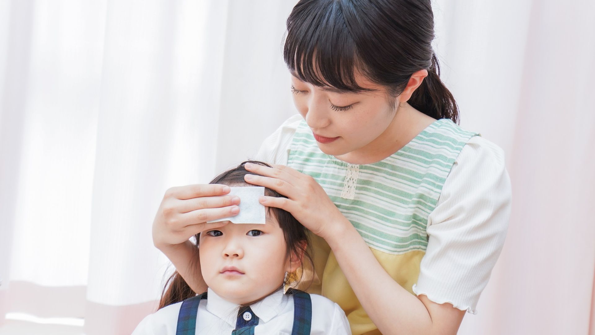 Trẻ có tiền sử co giật hoặc sốt cao sau tiêm, có thể xuất hiện co giật