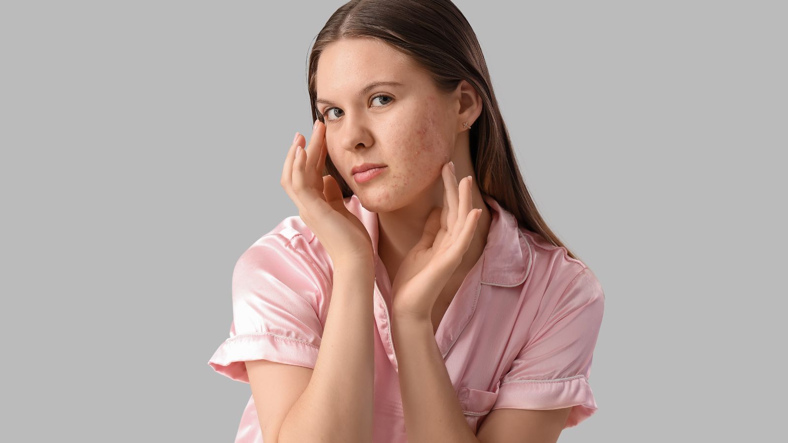 Bạn nên tìm các cơ sở uy tín để tiêm botox gọn hàm