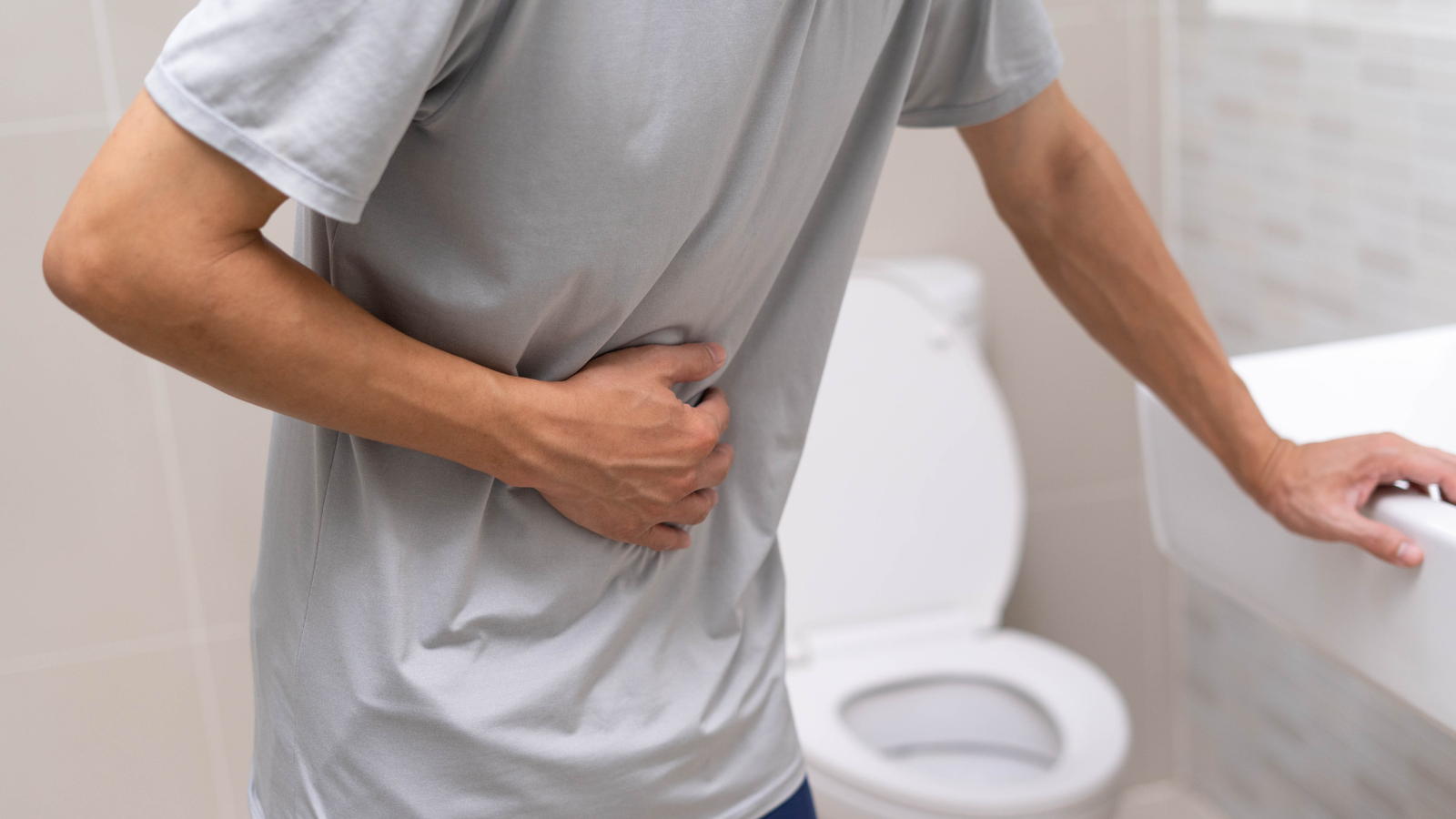 Tại sao người bị kiết lỵ đi ngoài ra máu? Giải thích nguyên nhân và cách phòng ngừa 2