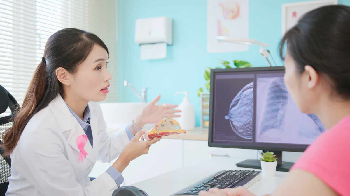 Tầm soát ung thư vú: Hành động nhỏ, thay đổi lớn cho sức khỏe phụ nữ 2