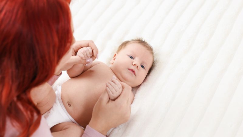 Chăm sóc đúng cách sau sinh giúp mẹ khỏe mạnh và trẻ phát triển an toàn lâu dài