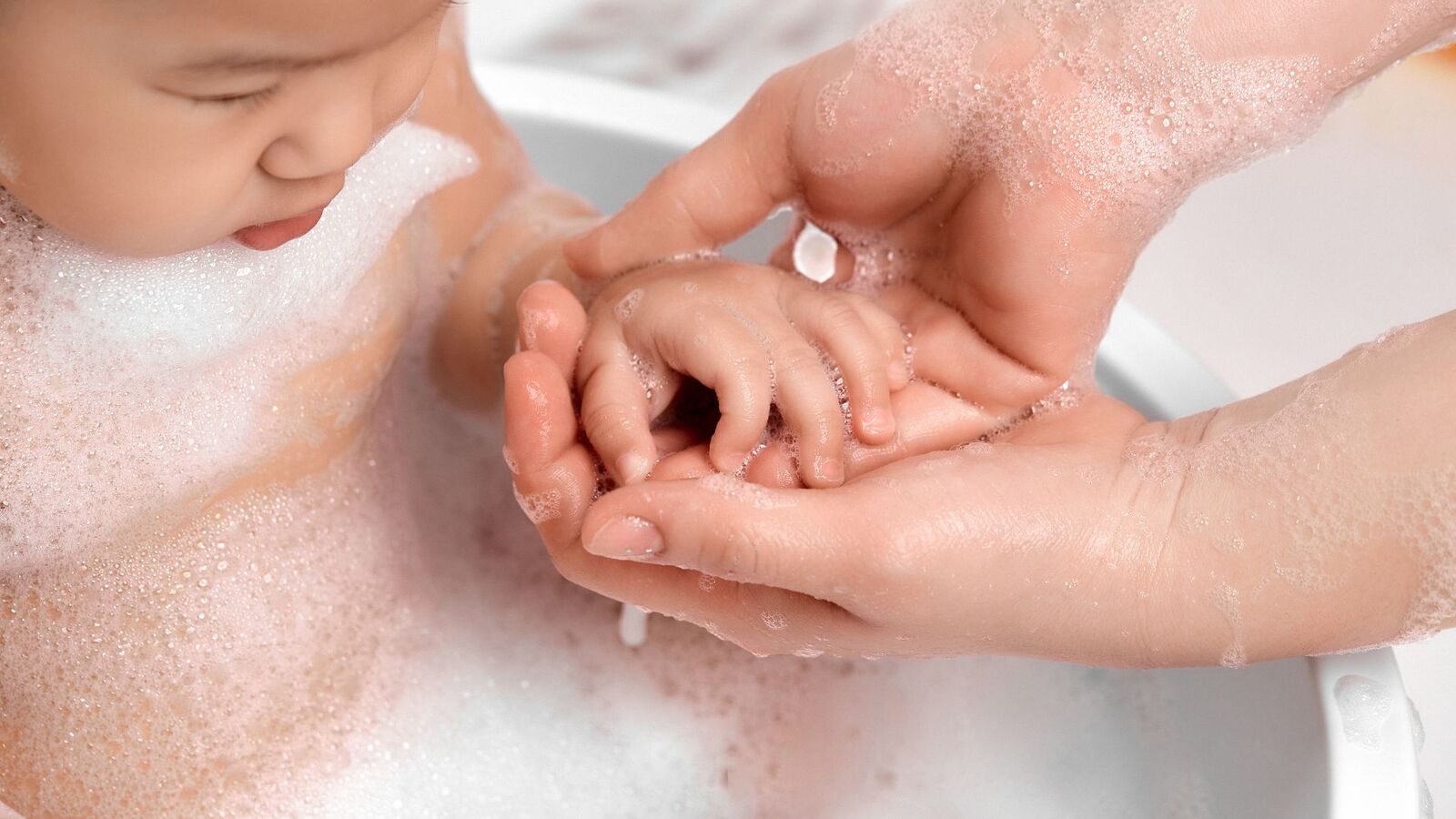 Tay chân miệng độ 1 mấy ngày thì khỏi? Dấu hiệu và cách chăm sóc sức khỏe an toàn 4