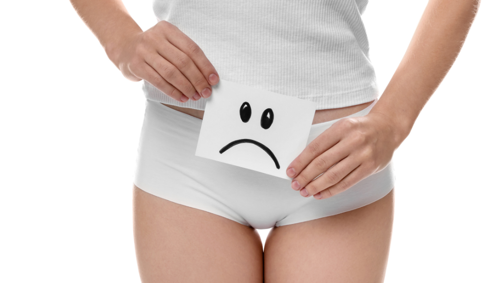 Vùng kín xuất hiện tổn thương bất thường là dấu hiệu cảnh báo sớm của bệnh giang mai