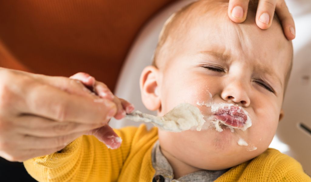Dính thắng lưỡi môi trên là gì? Có ảnh hưởng đến sức khỏe không? 3