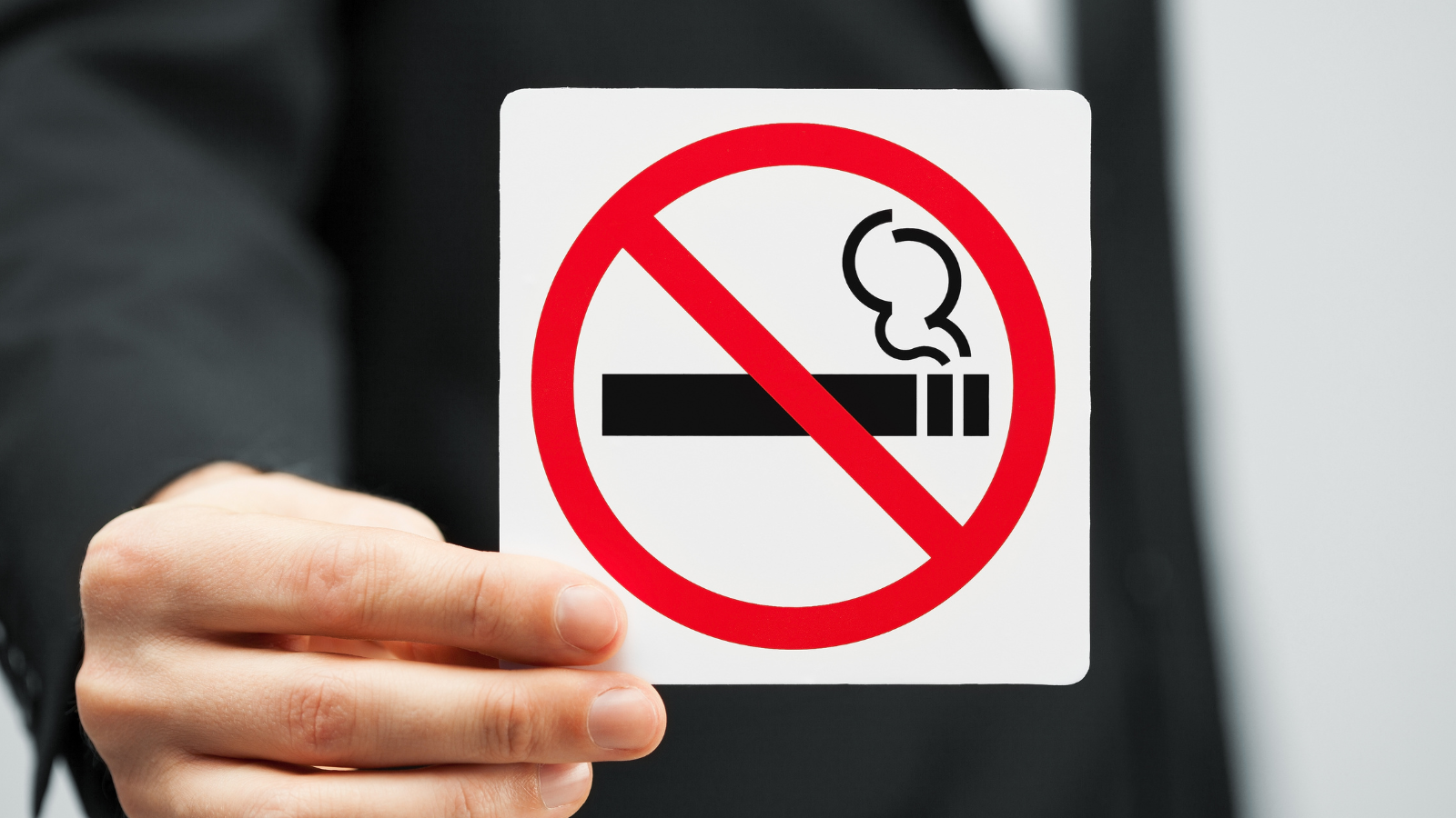 Hạn chế tối đa thuốc lá