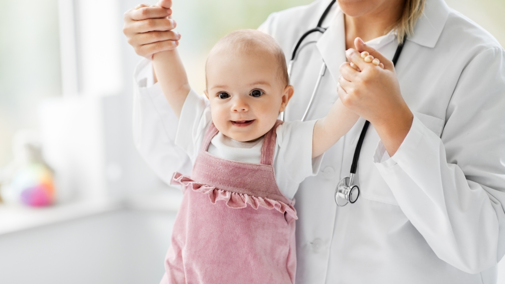 Thứ tự mọc răng của bé: Bố mẹ cần biết để chăm sóc đúng cách 4