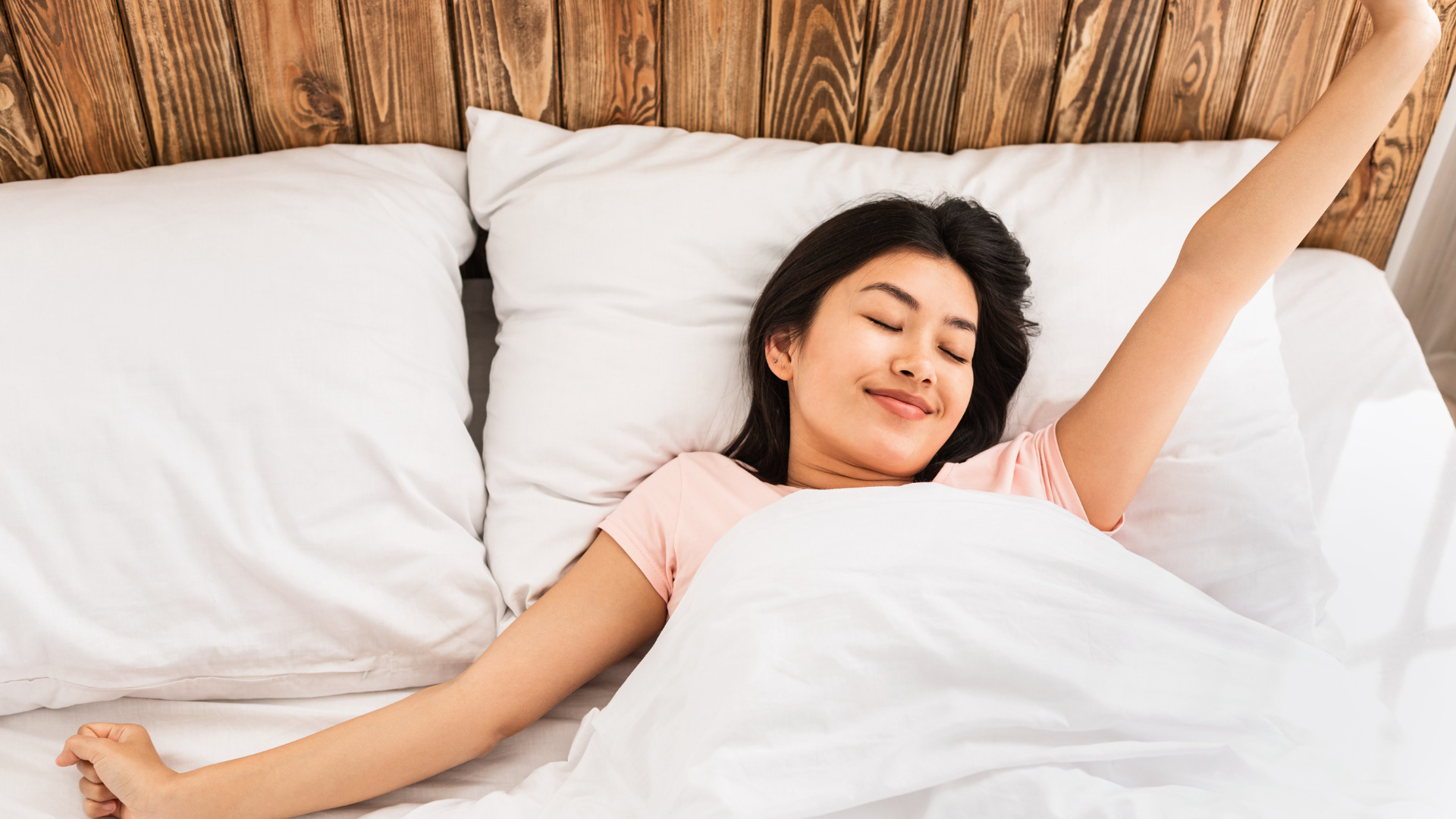 Việc ngủ sớm và ngủ đủ giúp cơ thể hoàn thành các chu kỳ ngủ quan trọng