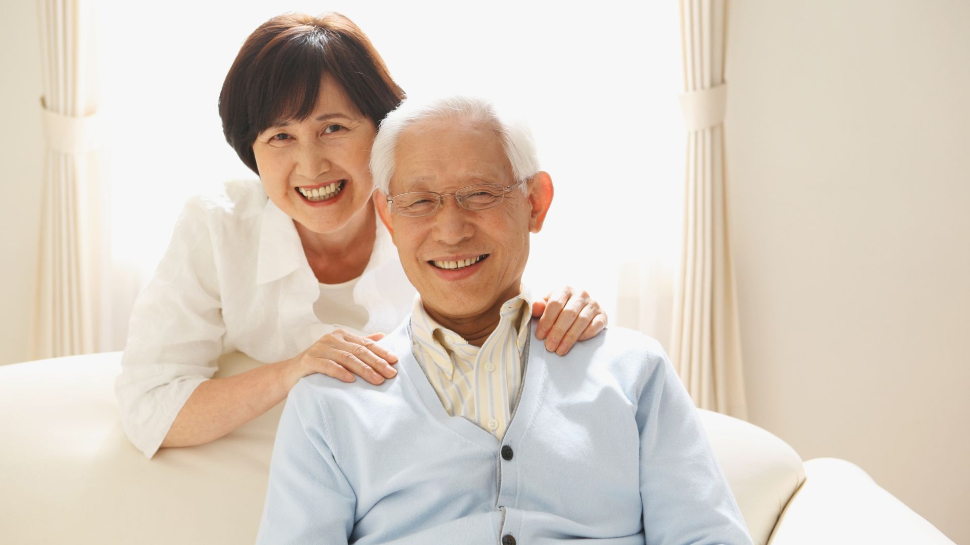 Người cao tuổi không phù hợp với thực đơn tăng cân 1 tuần 5kg