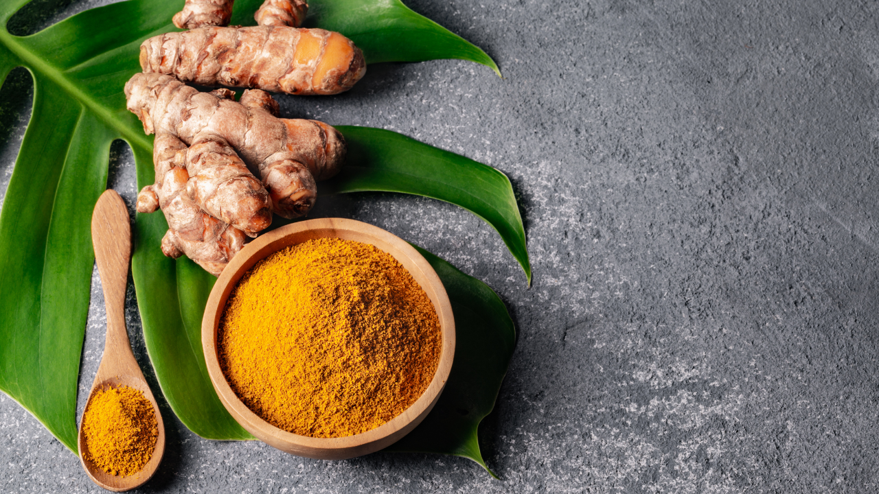 Curcumin trong nghệ giúp cải thiện độ nhạy insulin, giảm viêm mạn tính