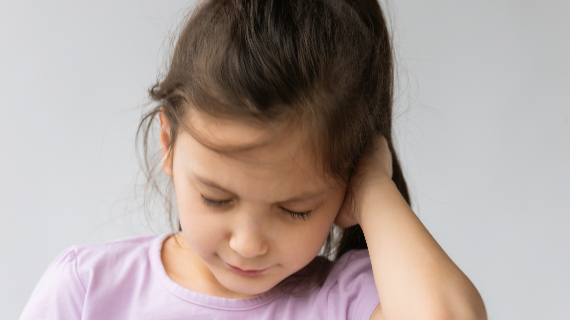 Thủng màng nhĩ ở trẻ em có lành được không? Có thể tự lành nếu vết thương nhỏ và được chăm sóc đúng cách