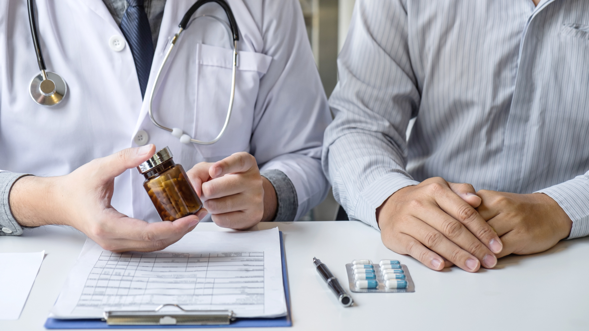 Việc sử dụng thuốc cần tuân thủ đúng nguyên tắc và hướng dẫn chuyên môn