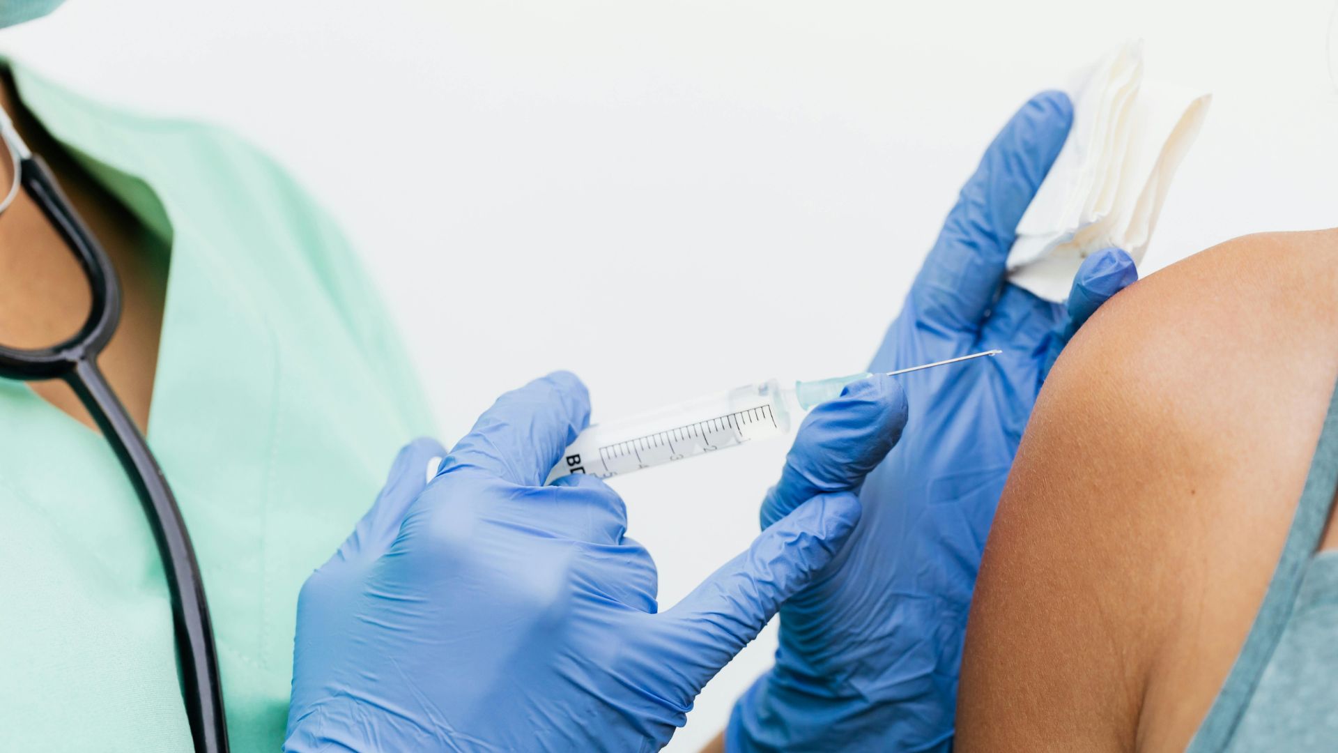 tiem-HPV-mui-3-tre-co-sao-khong 2.jpg