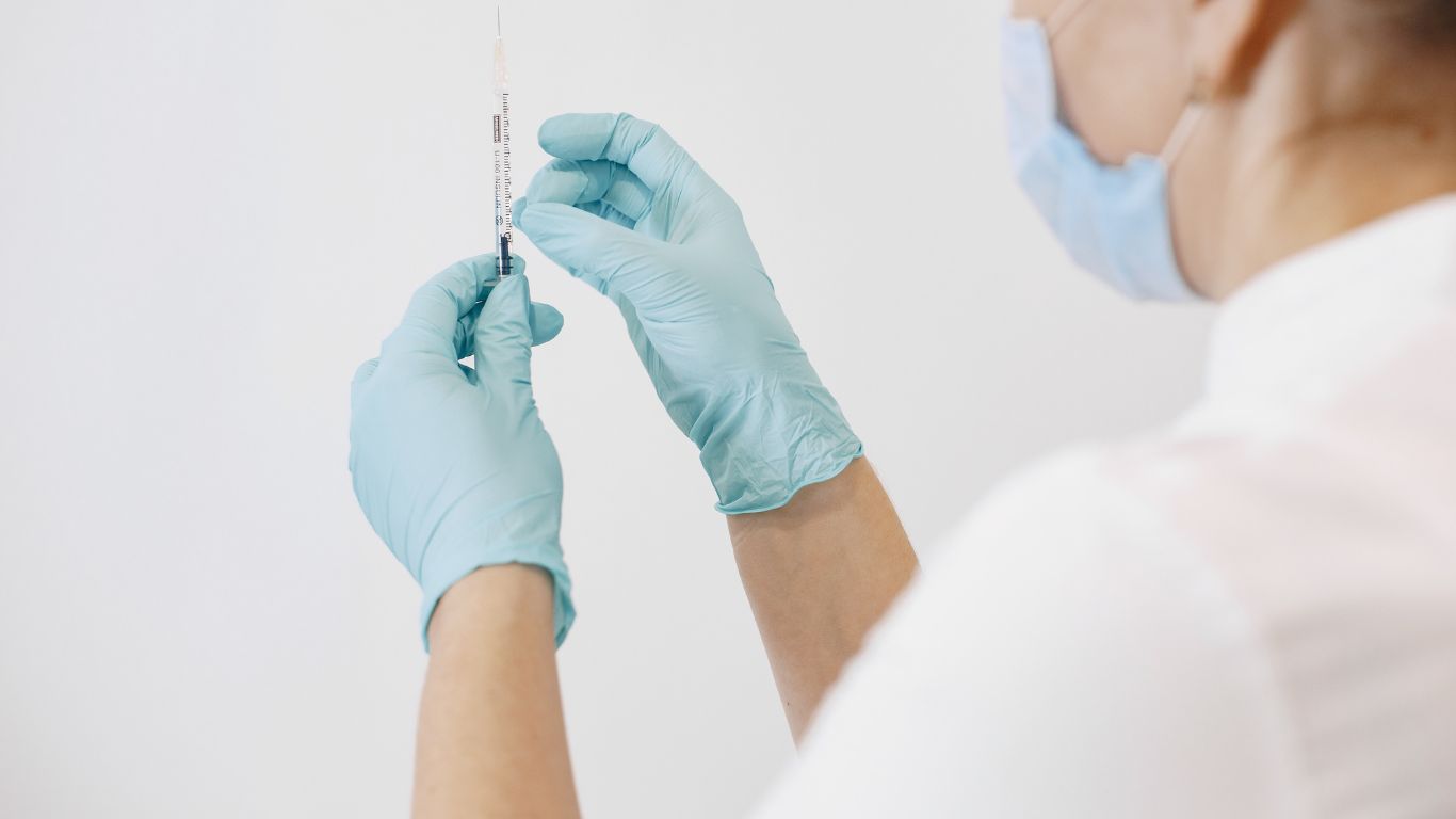 tiem-phe-cau-13-va-cum-cung-luc-co-duoc-khong 4