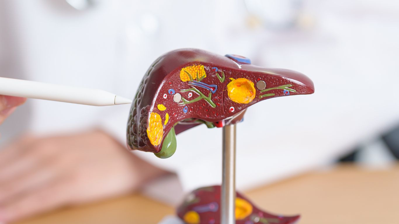 tiem-phong-viem-gan-b-cho-tre-7-tuoi-nhung-dieu-can-luu-y 4