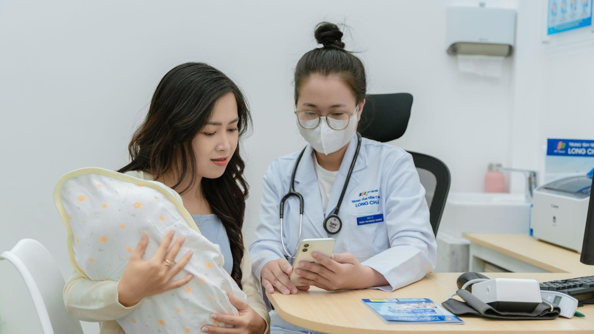 Tại Bình Định, phụ huynh có thể cho trẻ tiêm chủng tại Trung Tâm Tiêm Chủng Long Châu