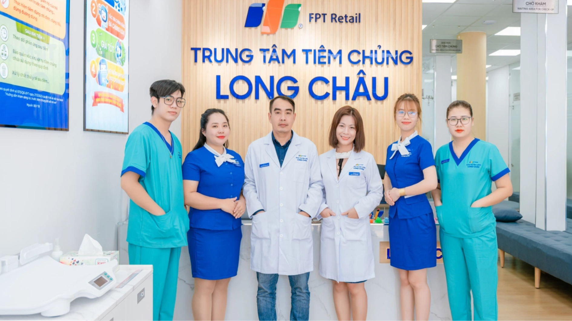 Trung tâm Tiêm chủng Long Châu có đội ngũ y tế chuyên môn cao, tư vấn tận tình