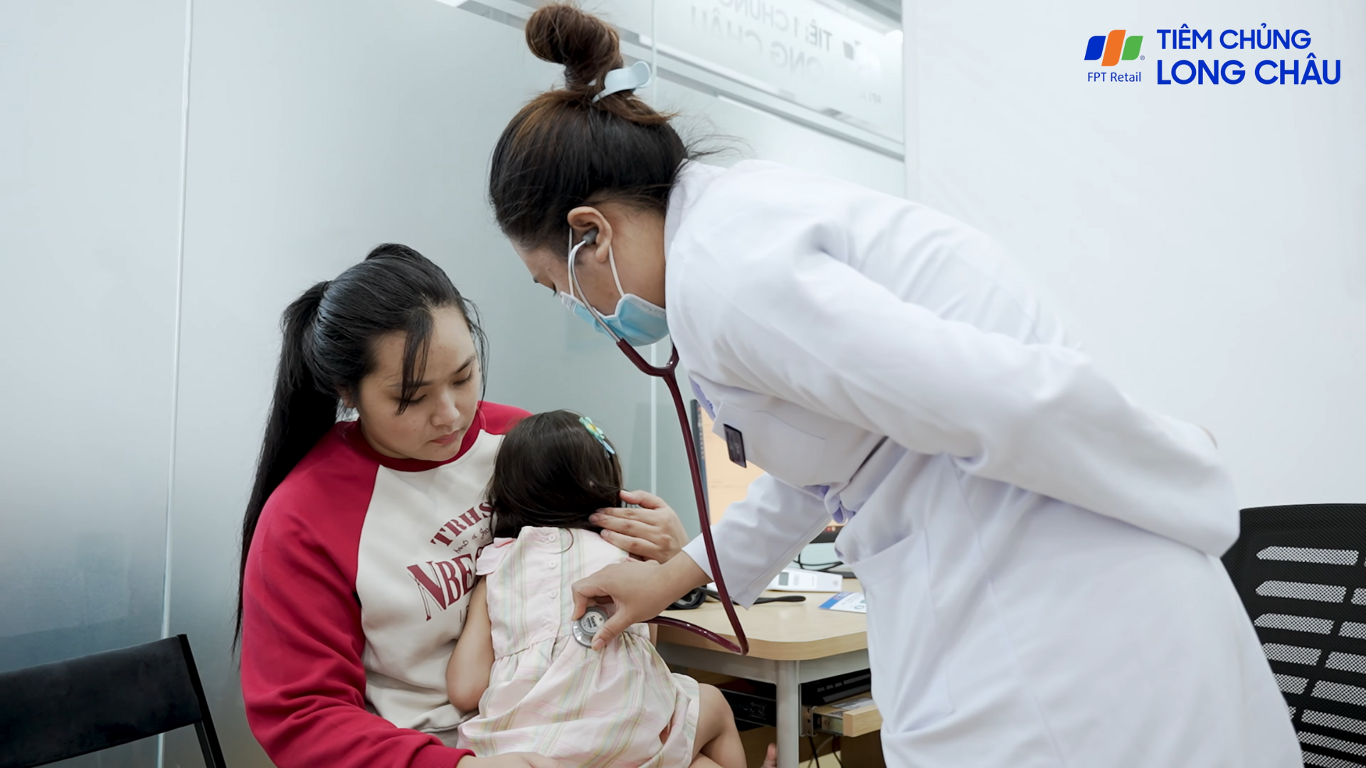 Mỗi trung tâm đều áp dụng quy trình khám sàng lọc trước tiêm