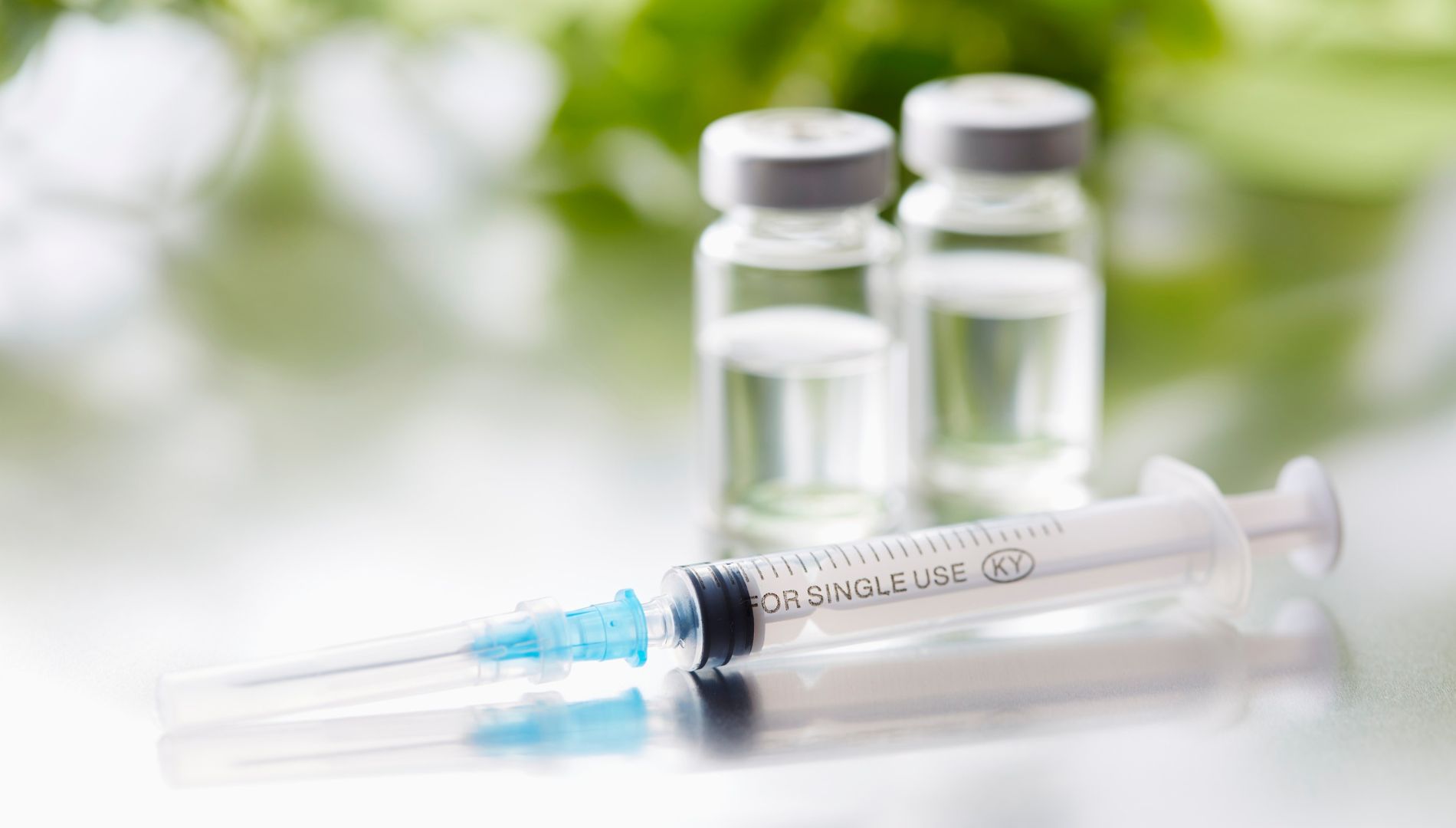 tiem-vac-xin-HPV-cho-be-trai 2.jpg