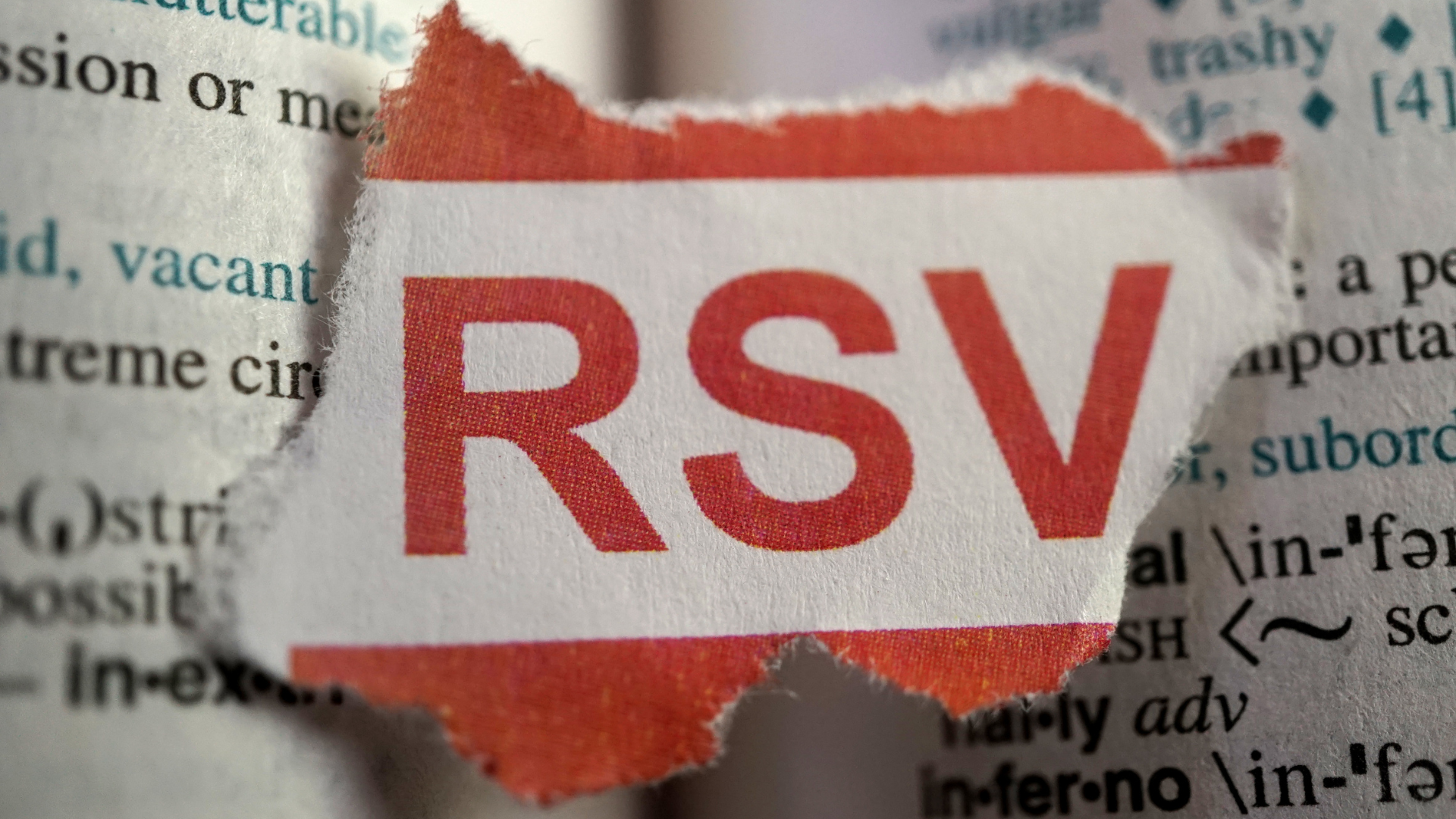 Vắc xin RSV đóng vai trò quan trọng trong việc phòng ngừa các biến chứng nghiêm trọng do virus này gây ra