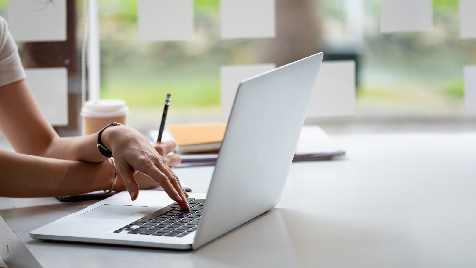 Có thể đặt hẹn trực tuyến (Online) một cách nhanh chóng, chủ động, tiện lợi