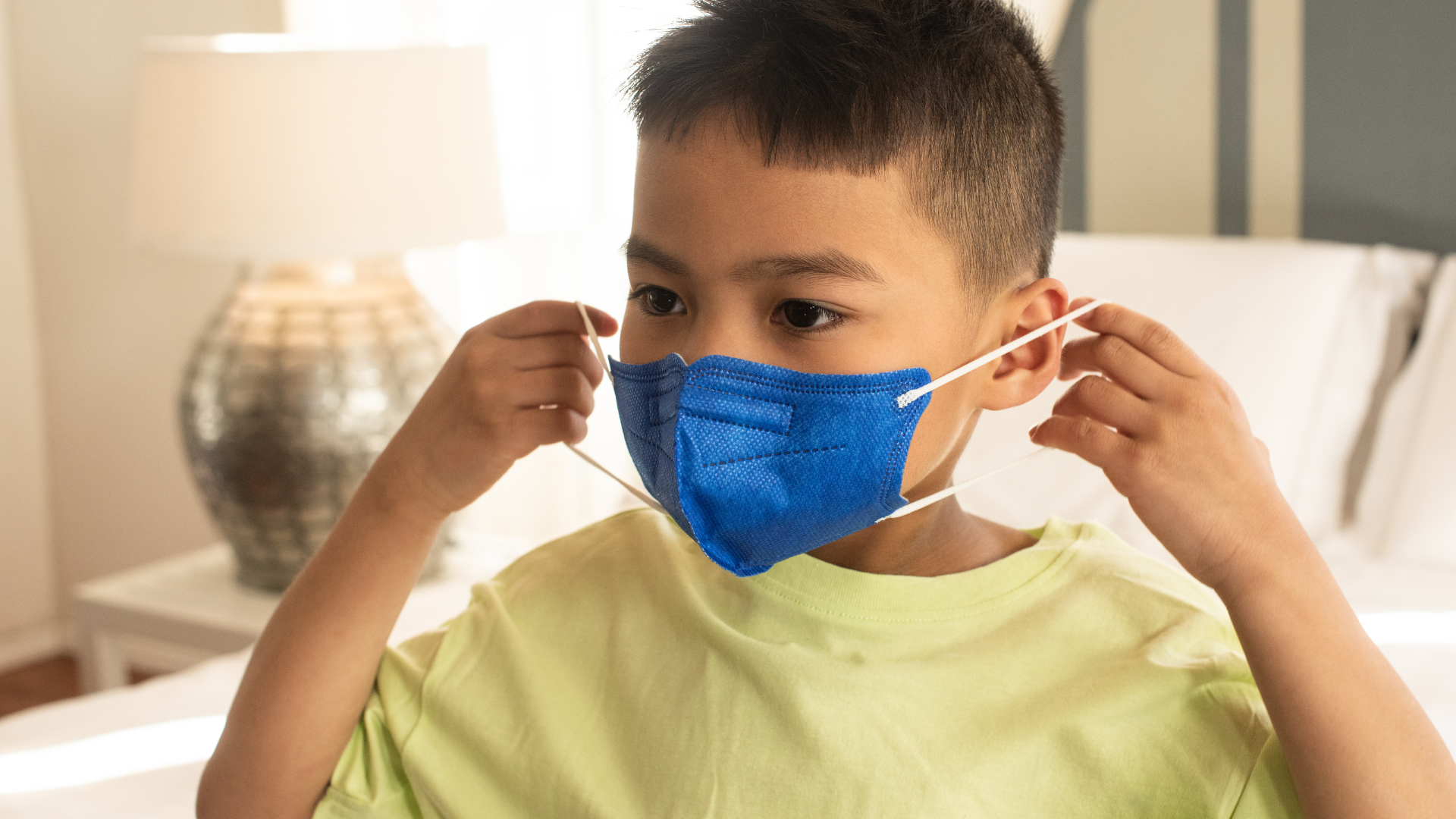 Cần liên hệ ngay với bác sĩ hoặc đến cơ sở y tế gần nhất để được xử lý kịp thời