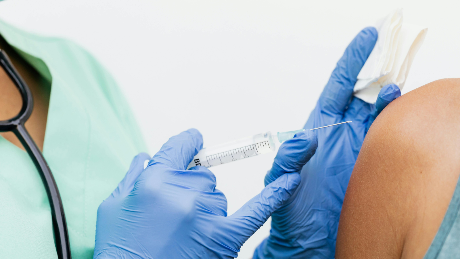 Tiêm vắc xin RSV ở đâu tại Điện Biên?