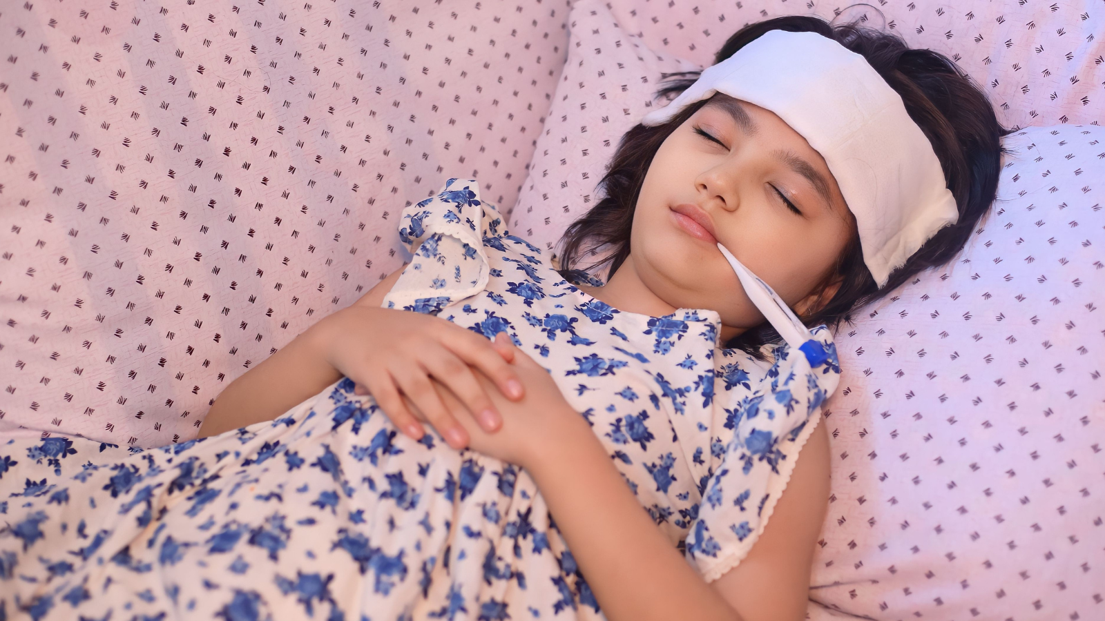 Đến ngay cơ sở y tế gần nhất nếu sốt cao không hạ