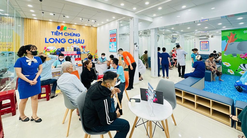 Cơ sở vật chất hiện đại và không gian rộng thoáng