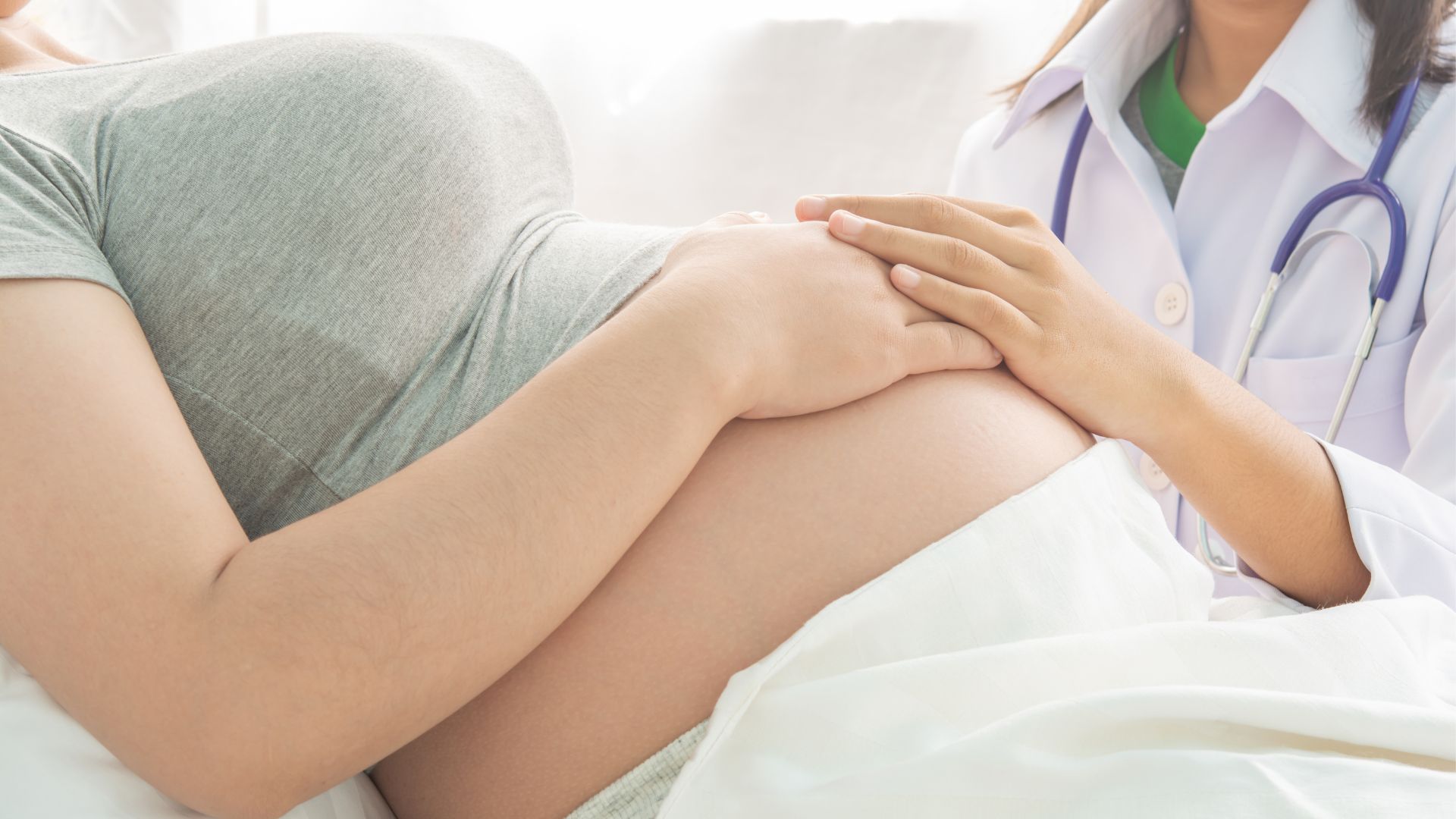 Tiểu đường thai kỳ ăn trứng vịt lộn được không phụ thuộc vào cách ăn và tình trạng kiểm soát đường huyết của mẹ bầu