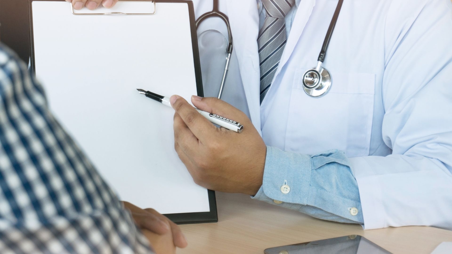 Khám sức khỏe định kỳ giúp giảm nguy cơ tim đập nhanh và khó thở tái phát