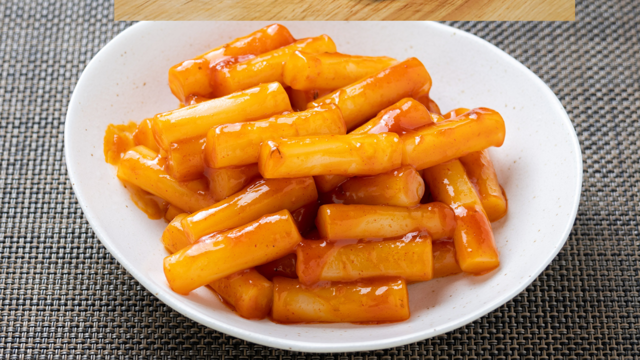 Không nên ăn quá nhiều tokbokki trong một lần