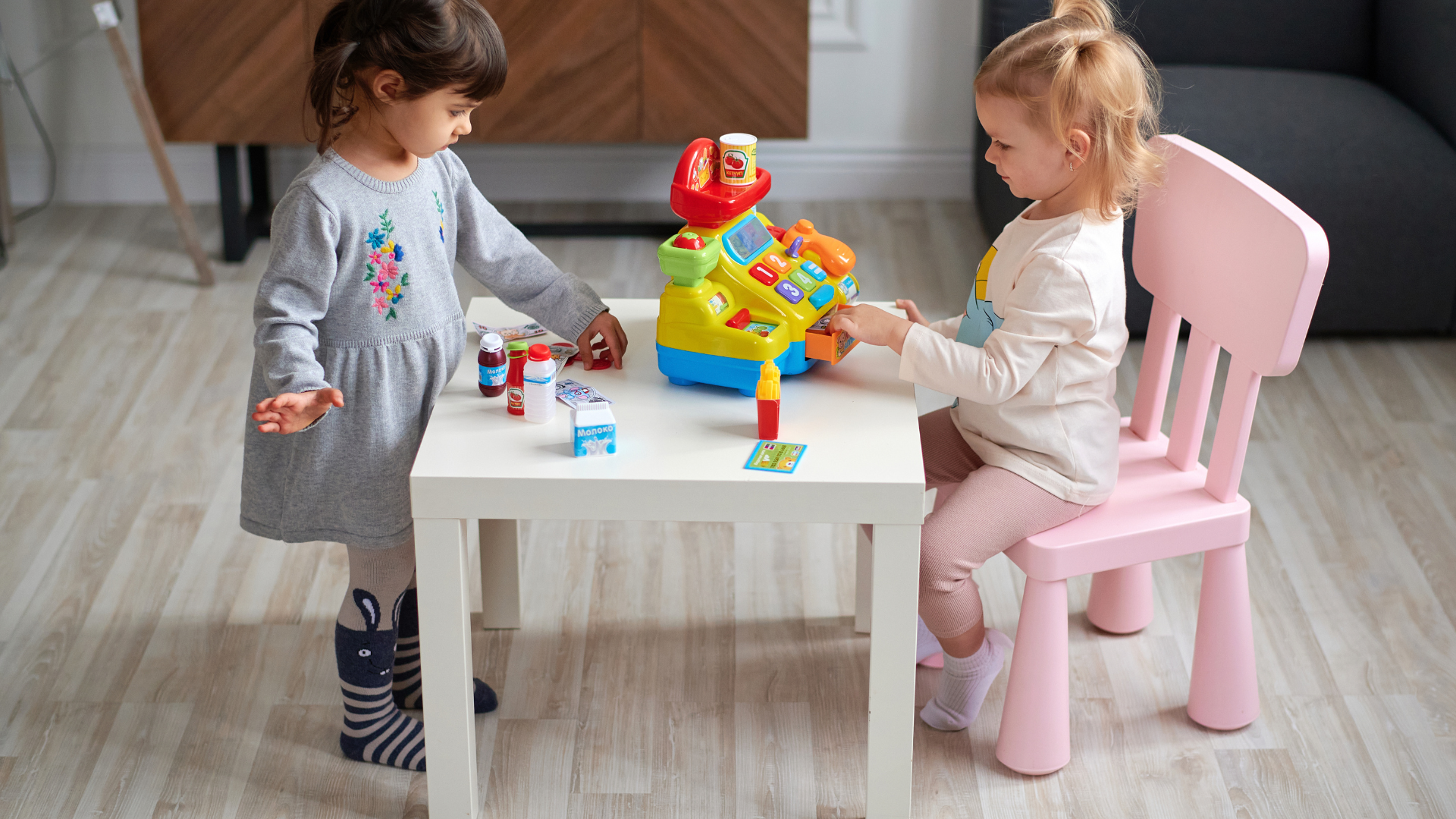 Theo dõi định kỳ giúp phát hiện sớm các bất thường và đi khám kịp thời