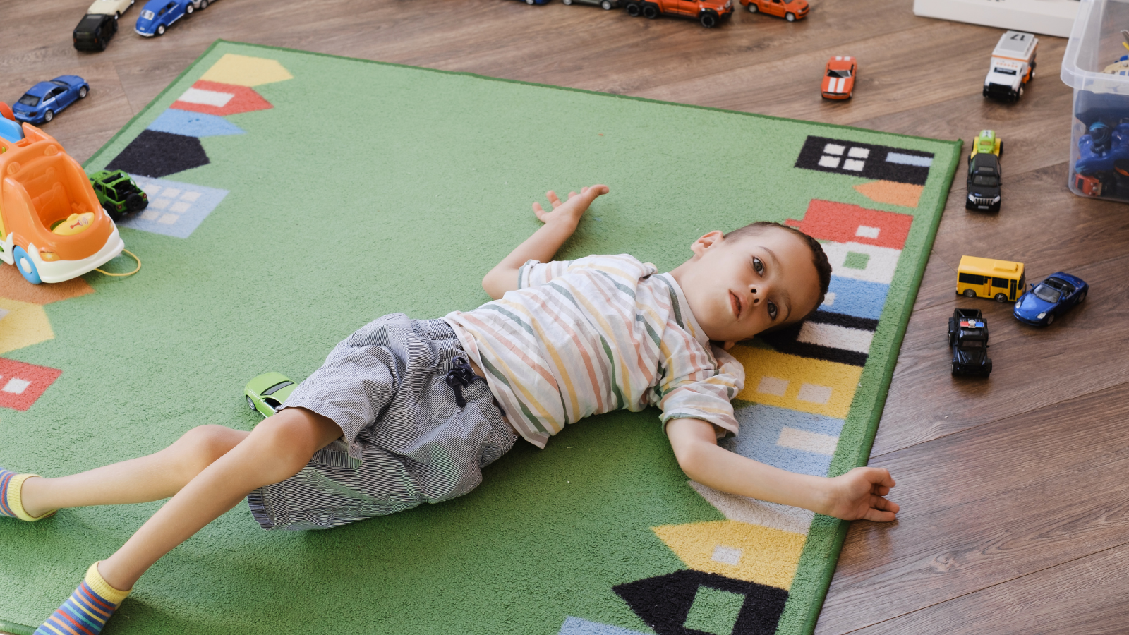 Tập lăn giúp tăng phối hợp thân mình và giảm co cứng