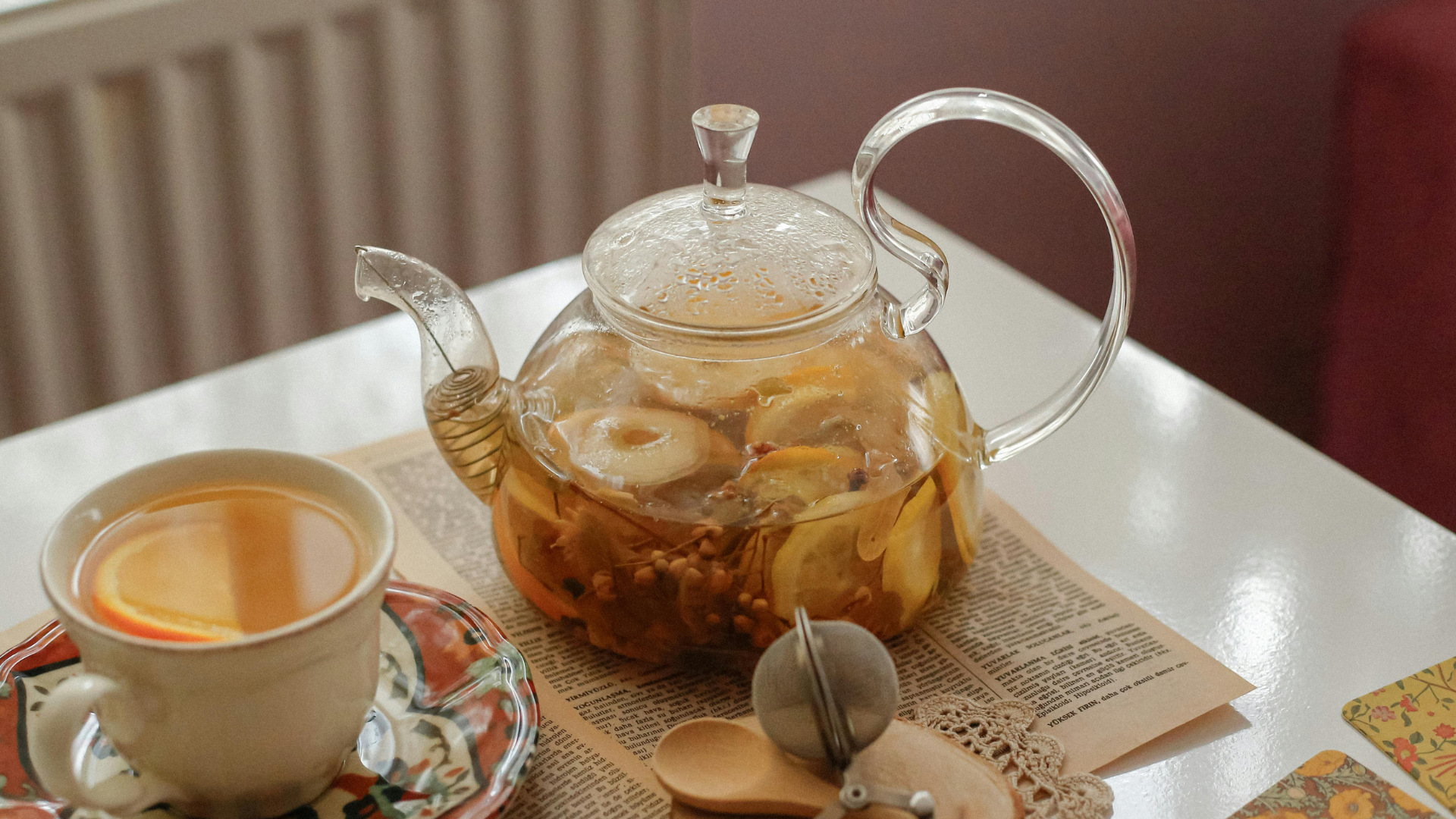 Nên tham khảo ý kiến của bác sĩ trước khi sử dụng các lợi trà lợi sữa để mang lại hiệu quả tốt nhất
