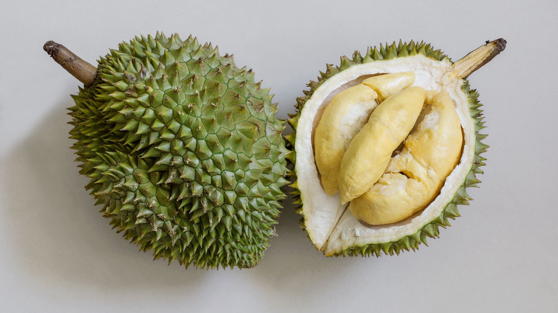 Sầu riêng có chỉ số đường huyết cao và chứa nhiều đường fructose, dễ làm tăng đường huyết nhanh chóng