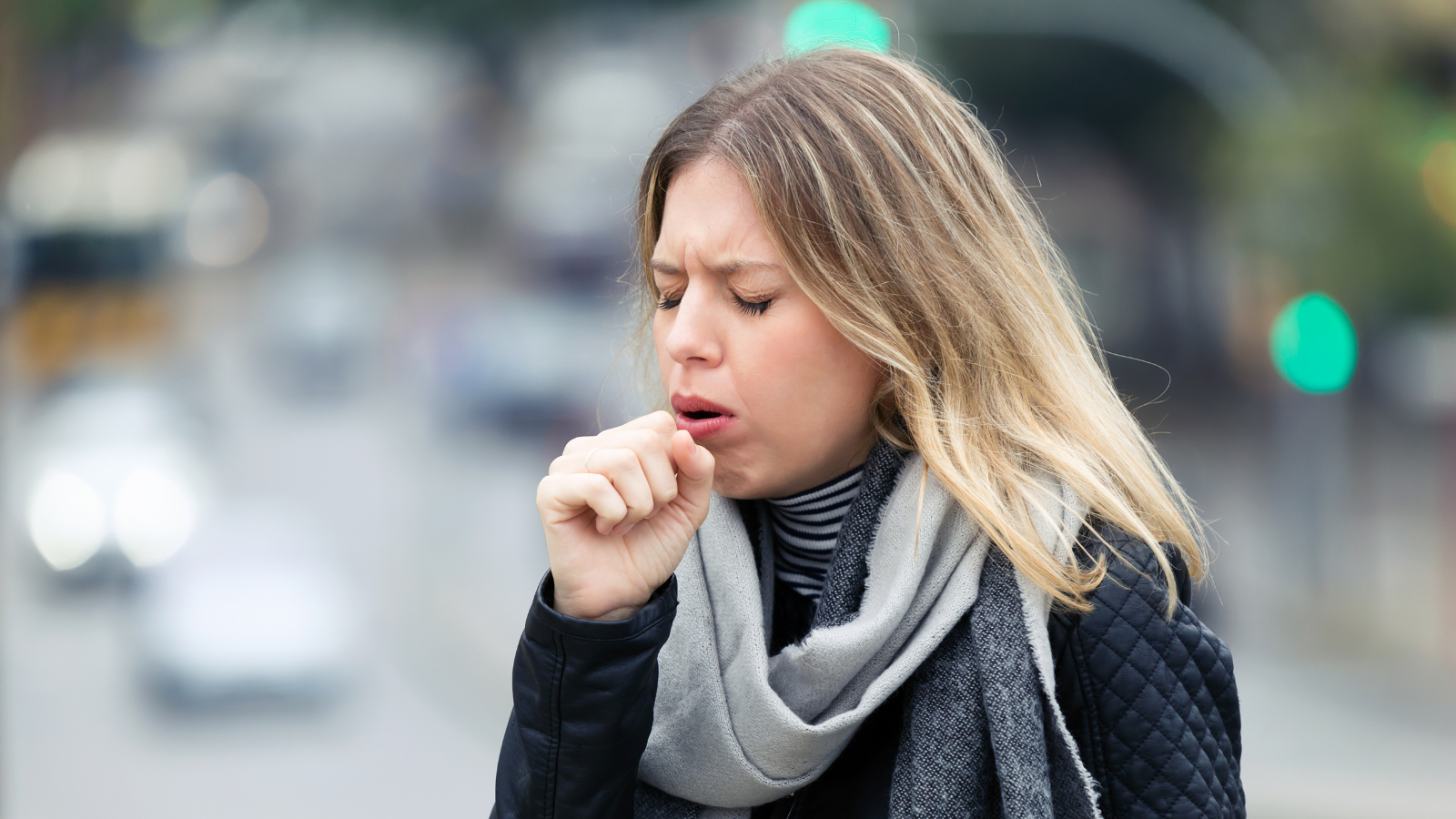 Biến chứng tràn dịch màng phổi có thể ảnh hưởng tim, phổi và sức khỏe toàn thân