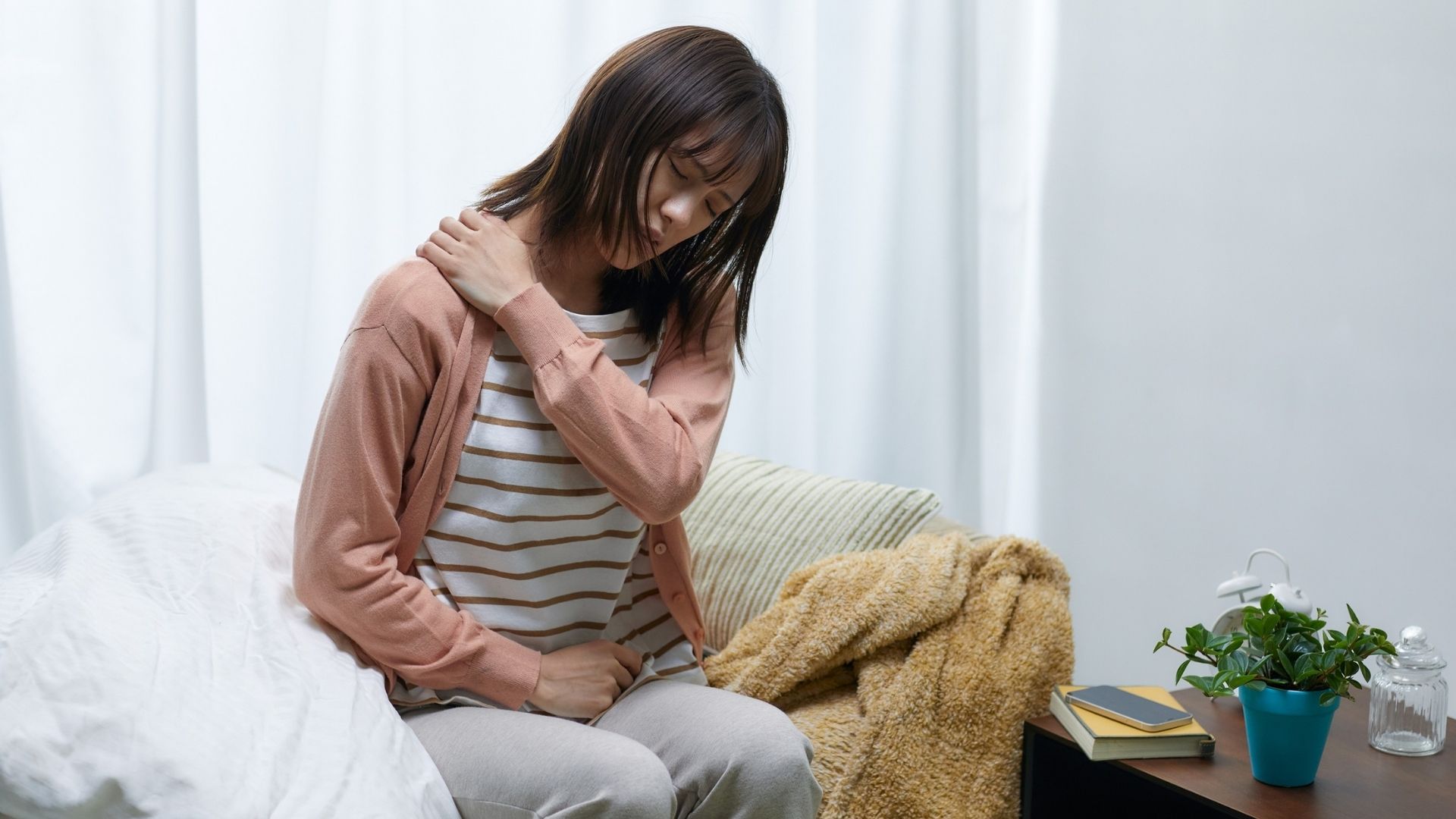 Trật khớp cùng đòn gây đau nhức vai