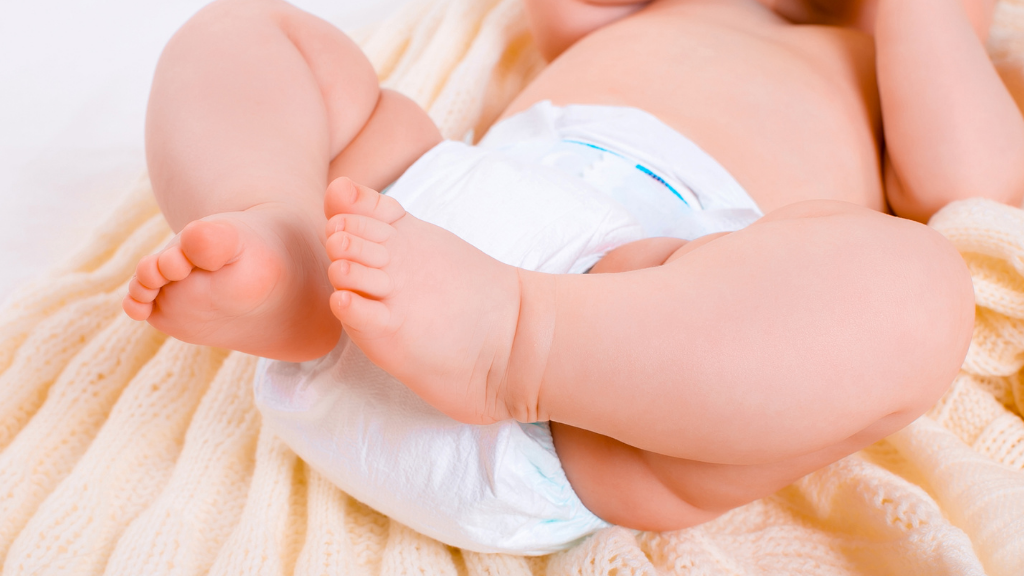 Trẻ 2 tháng tuổi đi ngoài mấy lần một ngày? 1